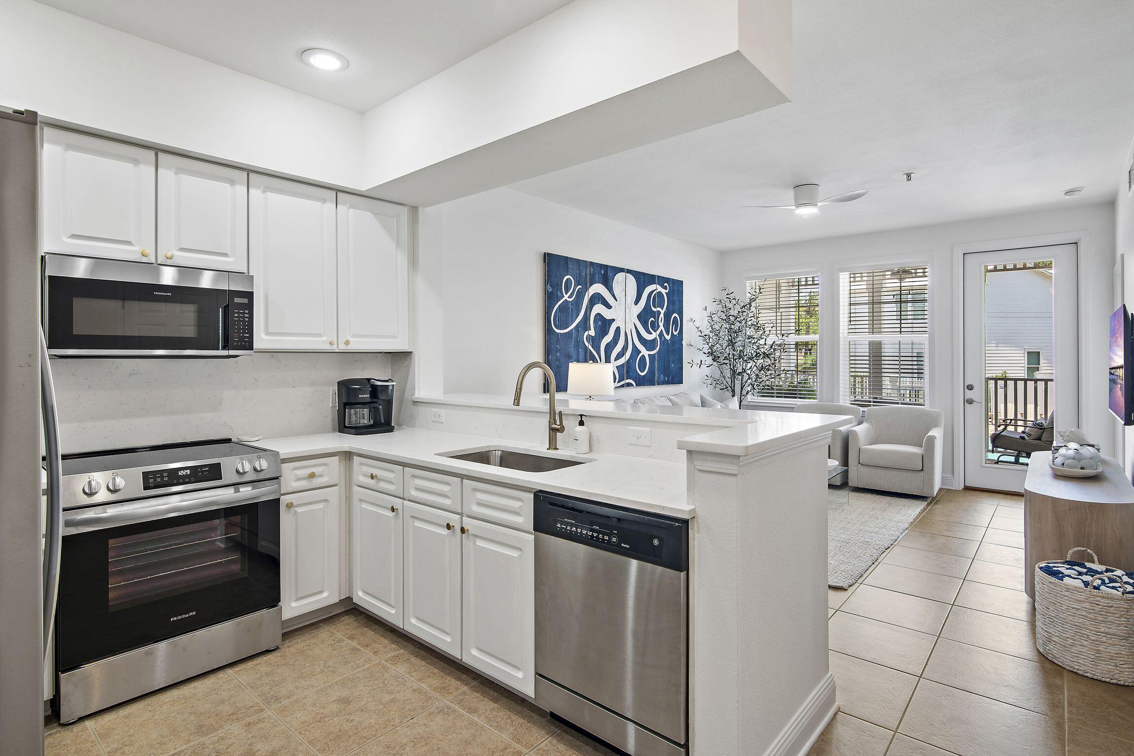 VILLAGE AT BLUE MOUNTAIN BEACH - Residential