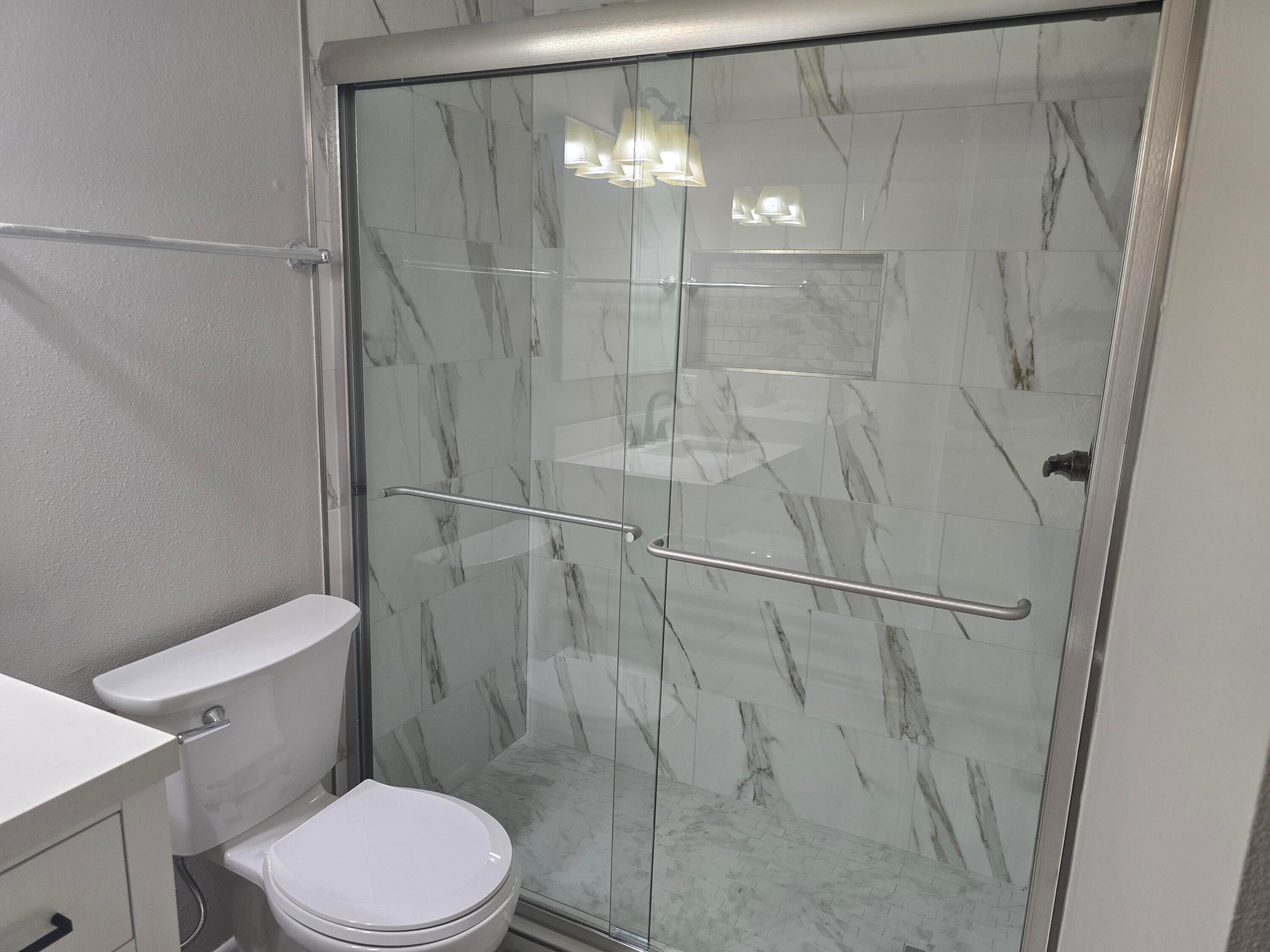 PORT DIXIE - Residential Lease