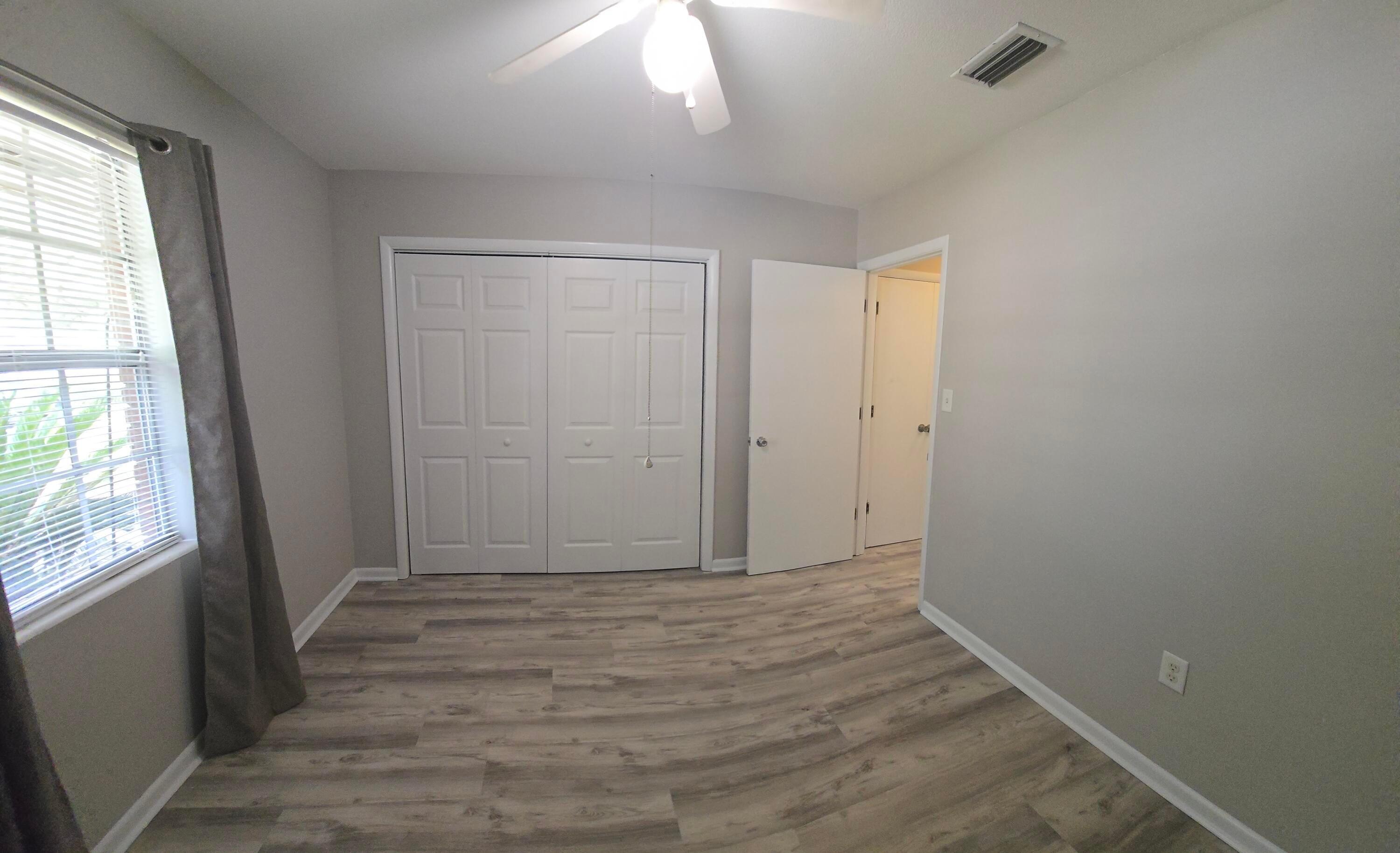 PORT DIXIE - Residential Lease