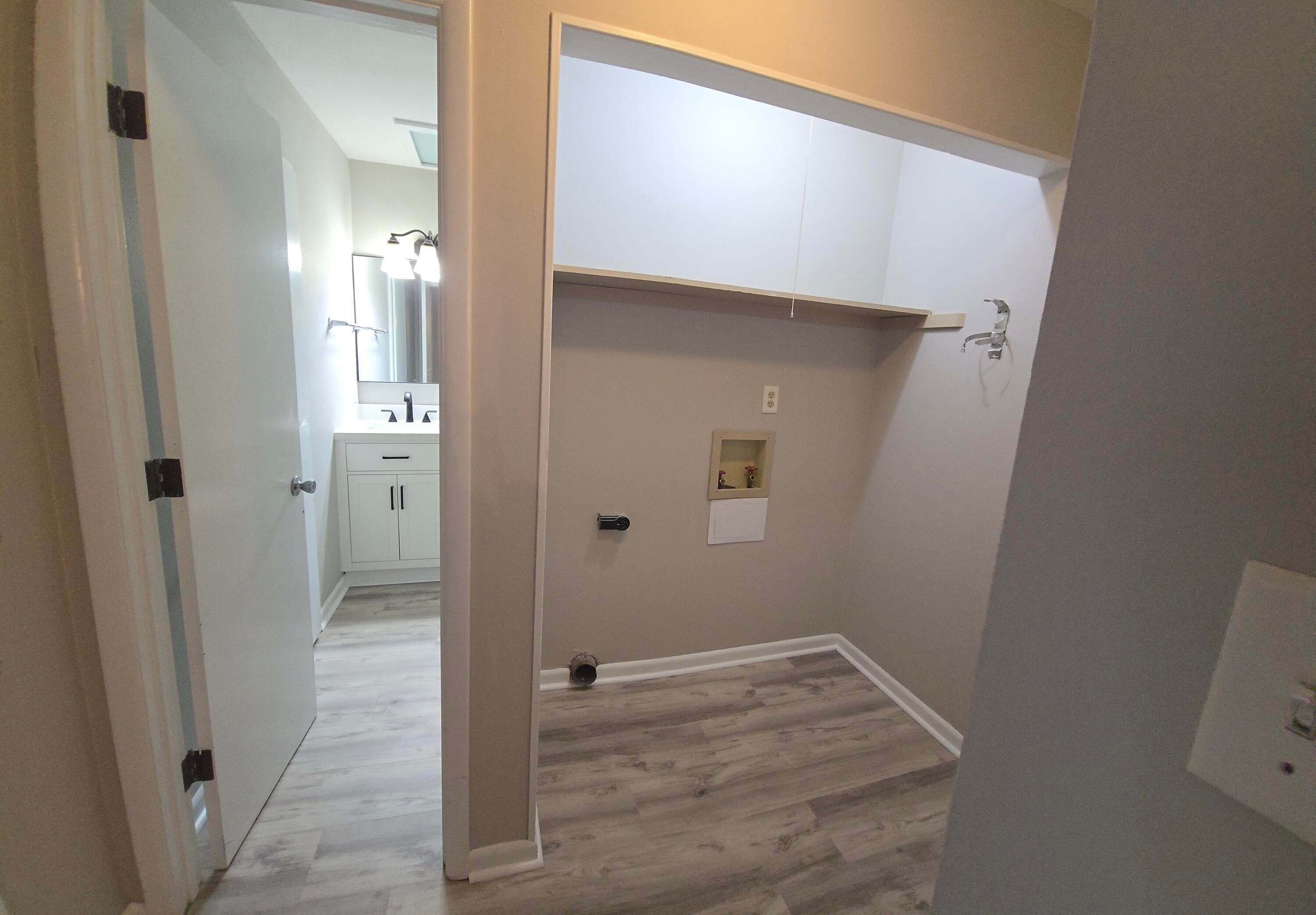 PORT DIXIE - Residential Lease