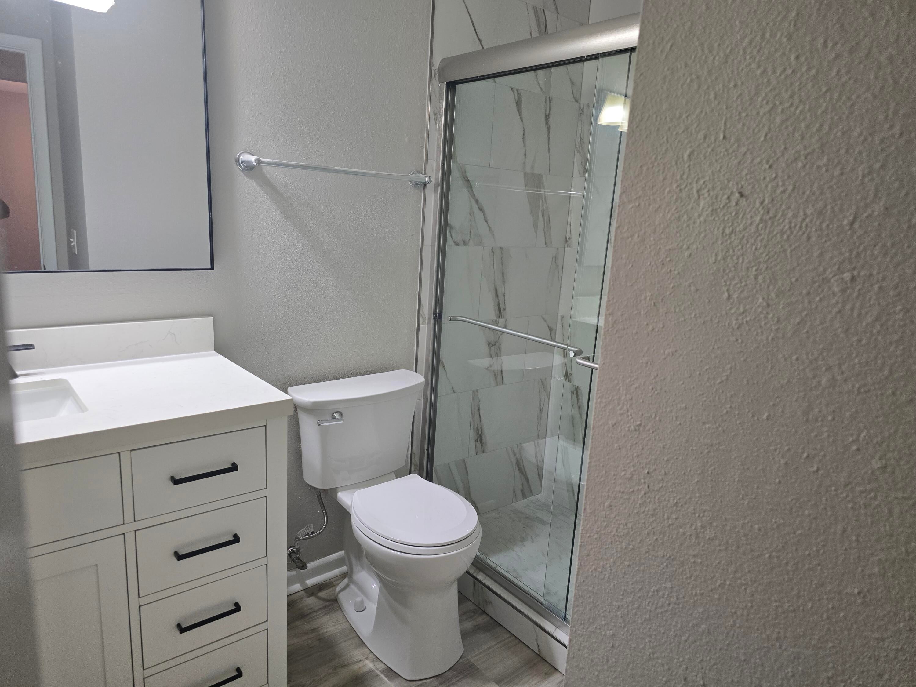 PORT DIXIE - Residential Lease