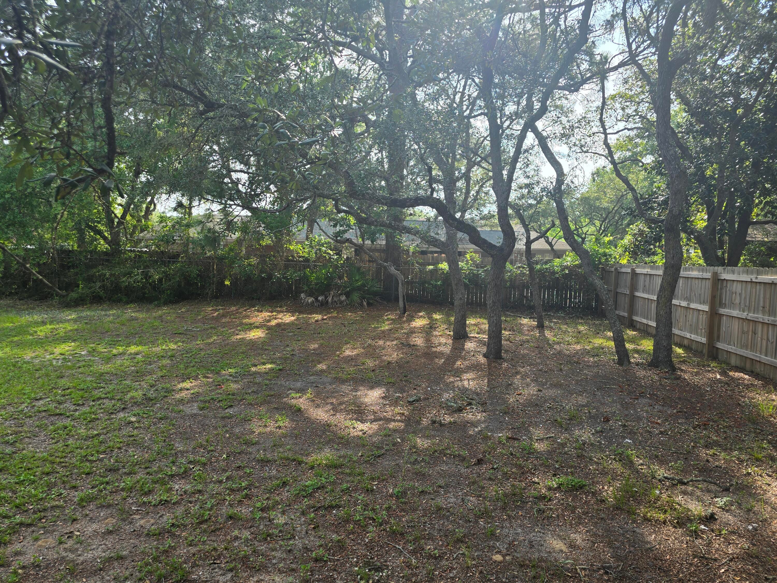 PORT DIXIE - Residential Lease