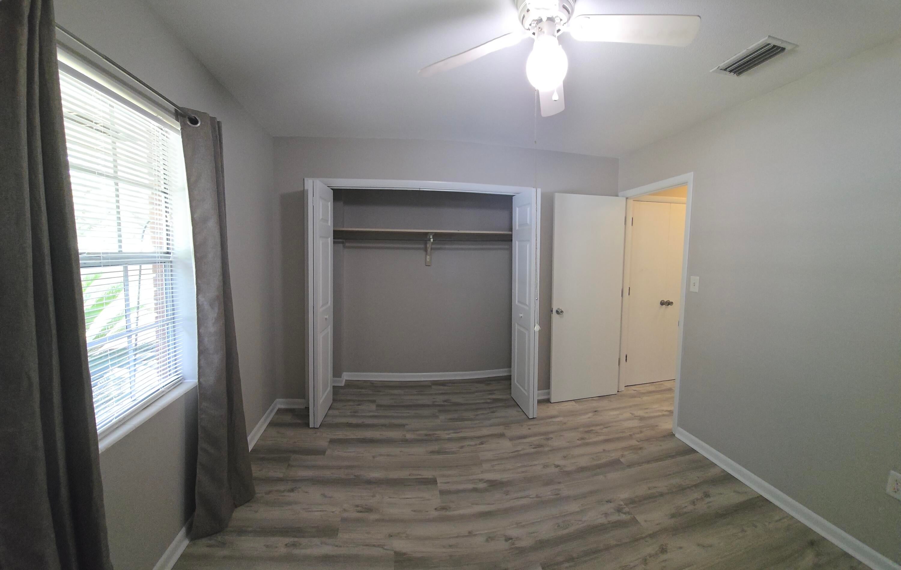 PORT DIXIE - Residential Lease