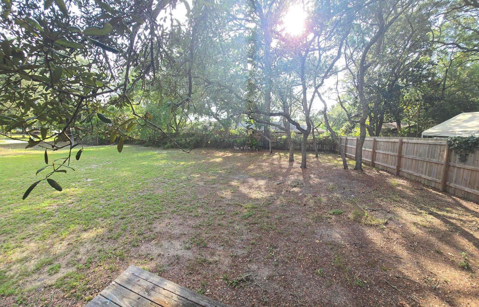 PORT DIXIE - Residential Lease