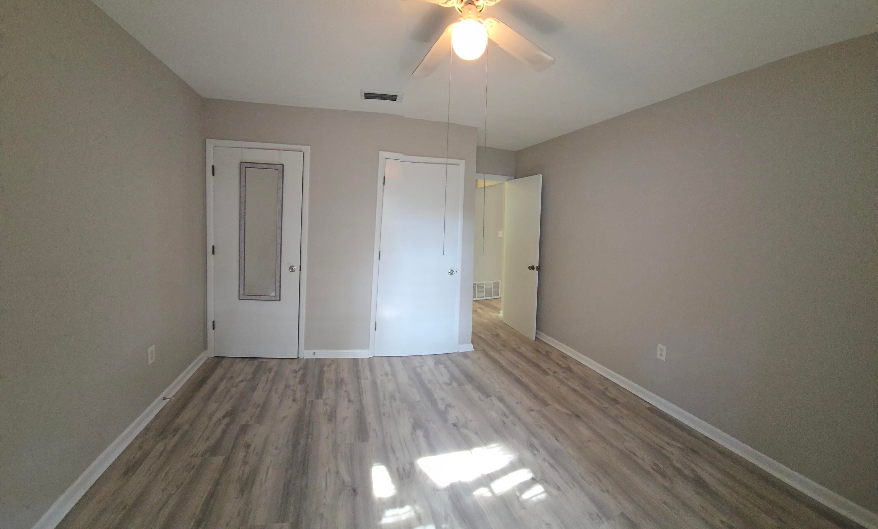 PORT DIXIE - Residential Lease