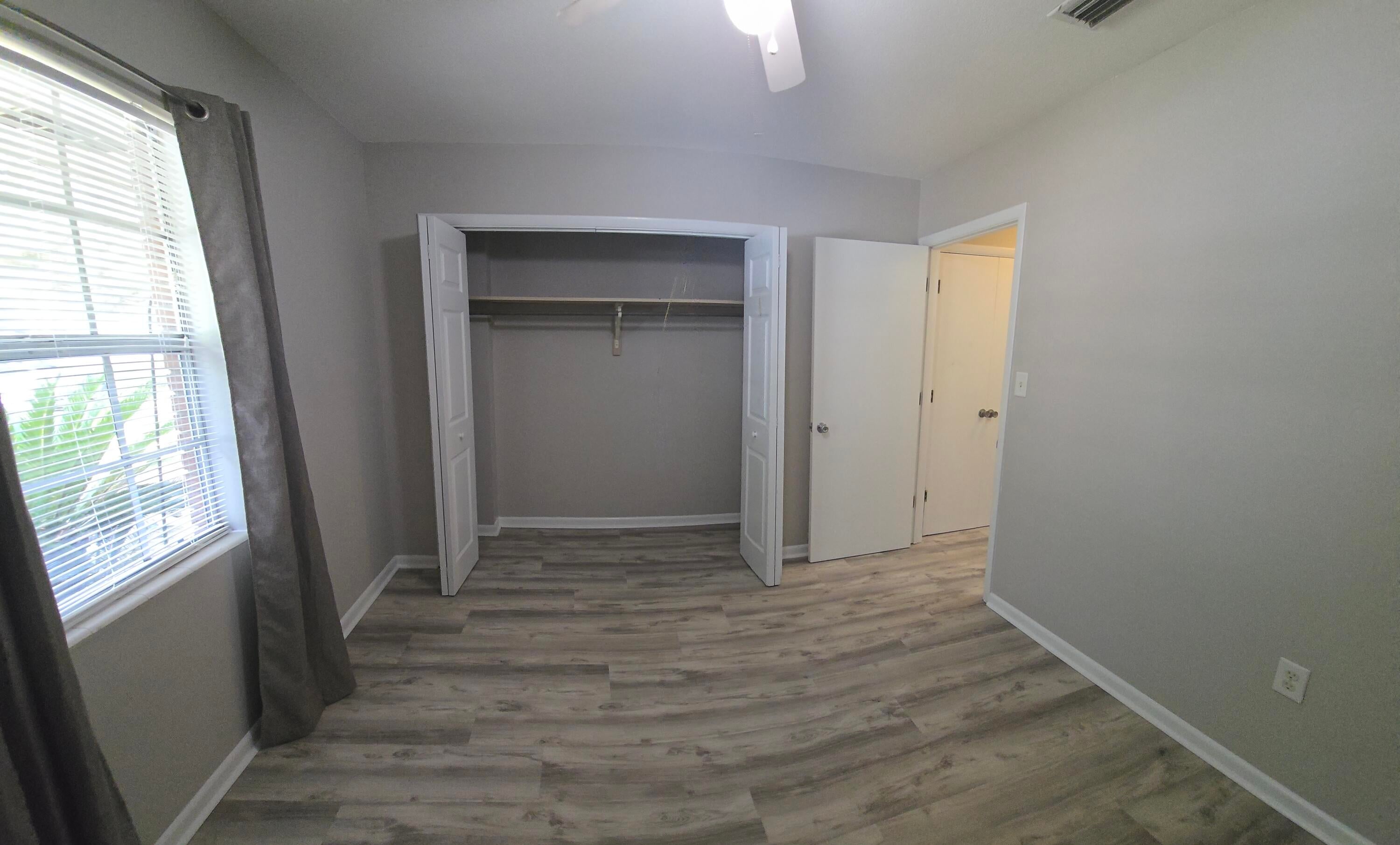 PORT DIXIE - Residential Lease