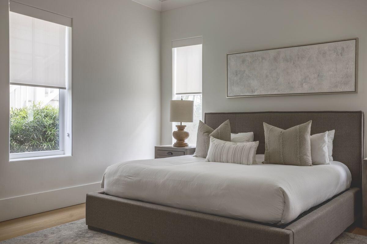 GULF SHORE MANOR - Residential