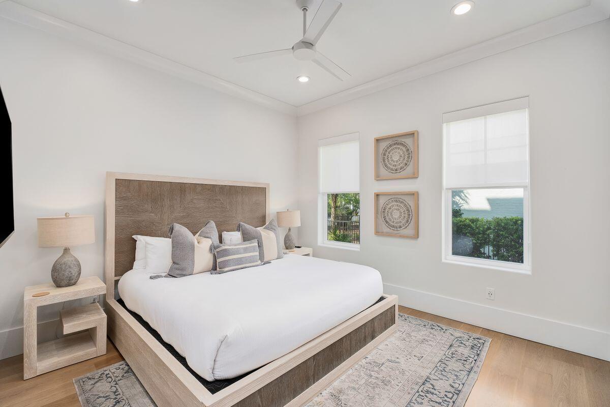 GULF SHORE MANOR - Residential
