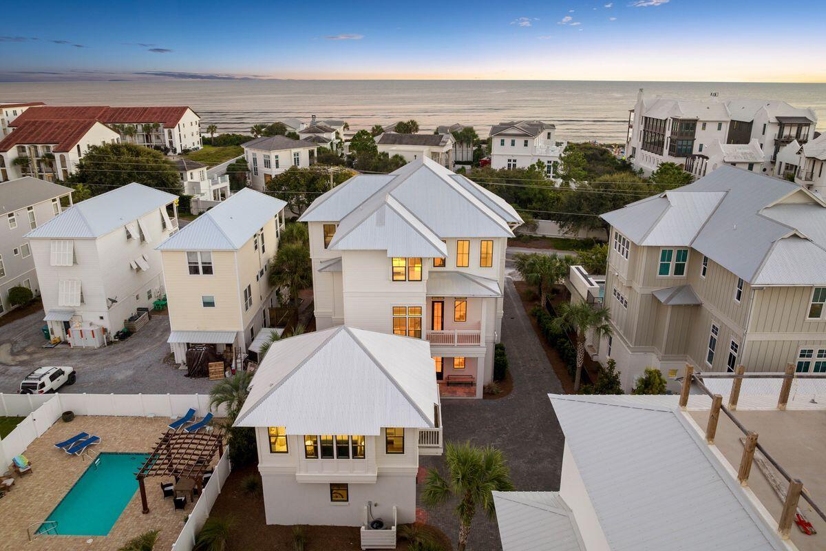 GULF SHORE MANOR - Residential