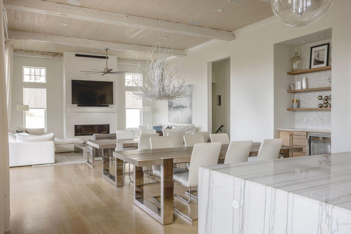 GULF SHORE MANOR - Residential