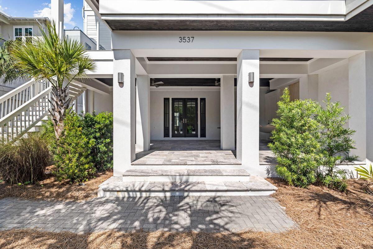 GULF SHORE MANOR - Residential