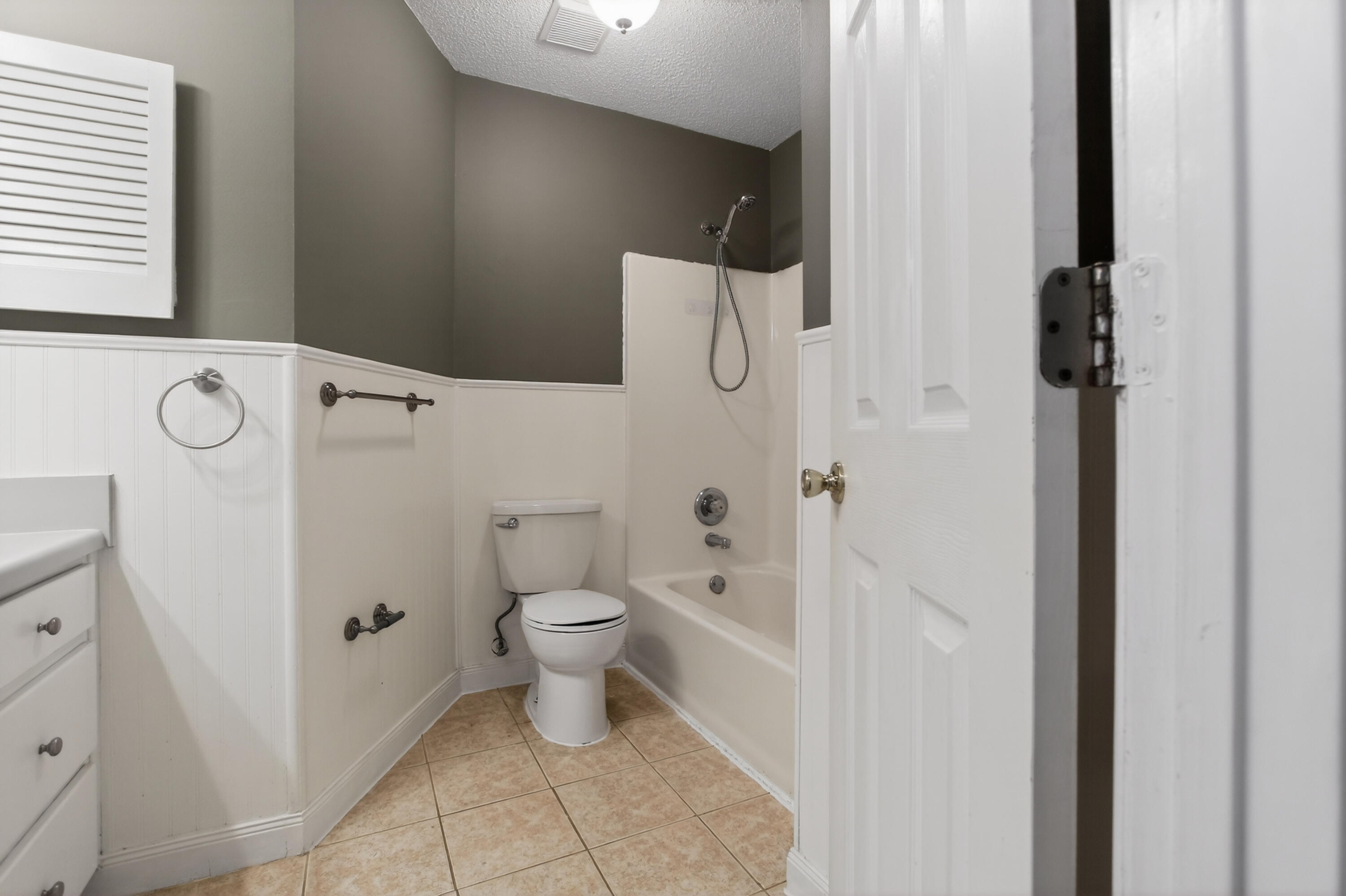CORONADO VILLAGE PH 2 - Residential Lease