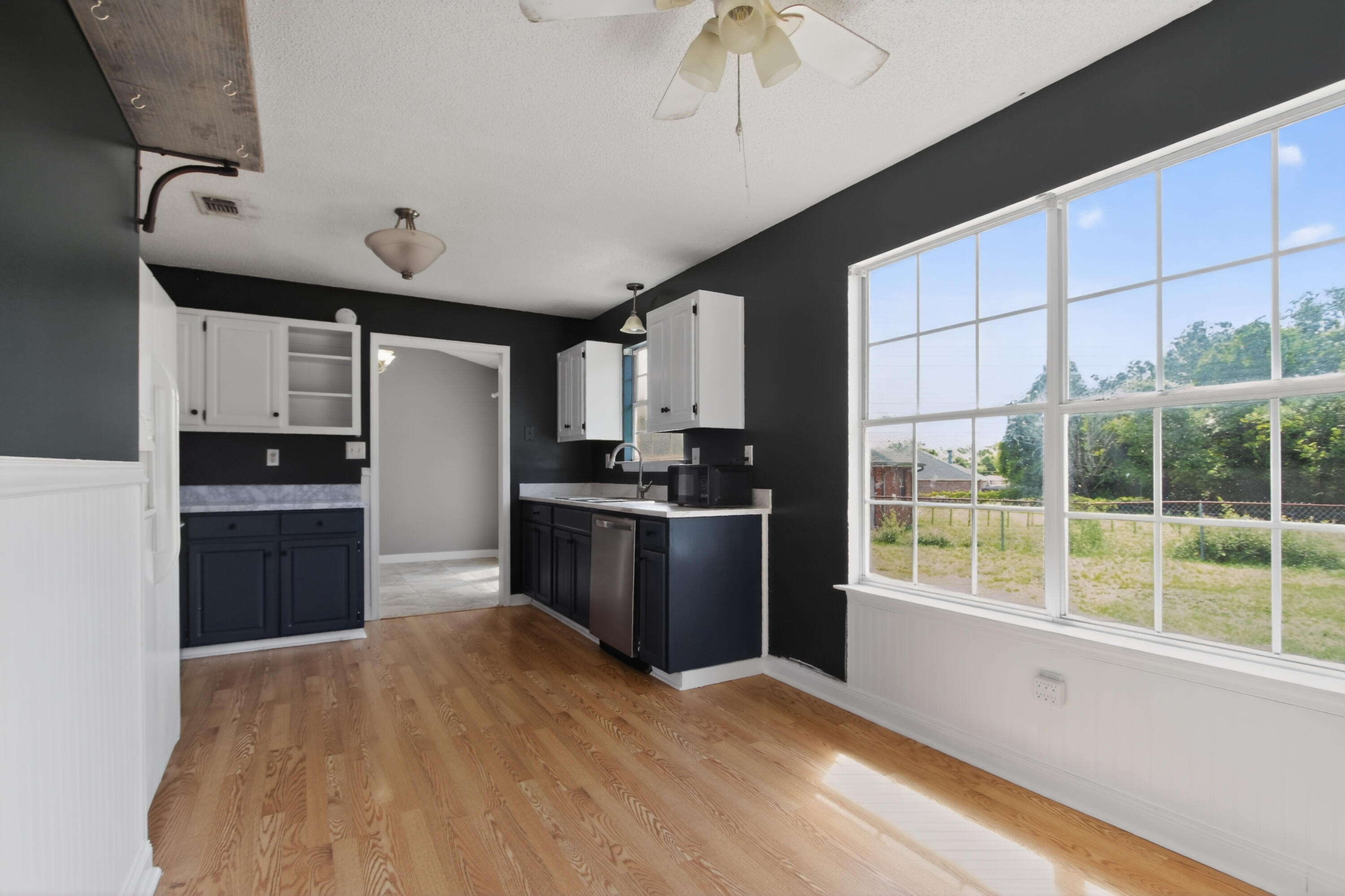 CORONADO VILLAGE PH 2 - Residential Lease