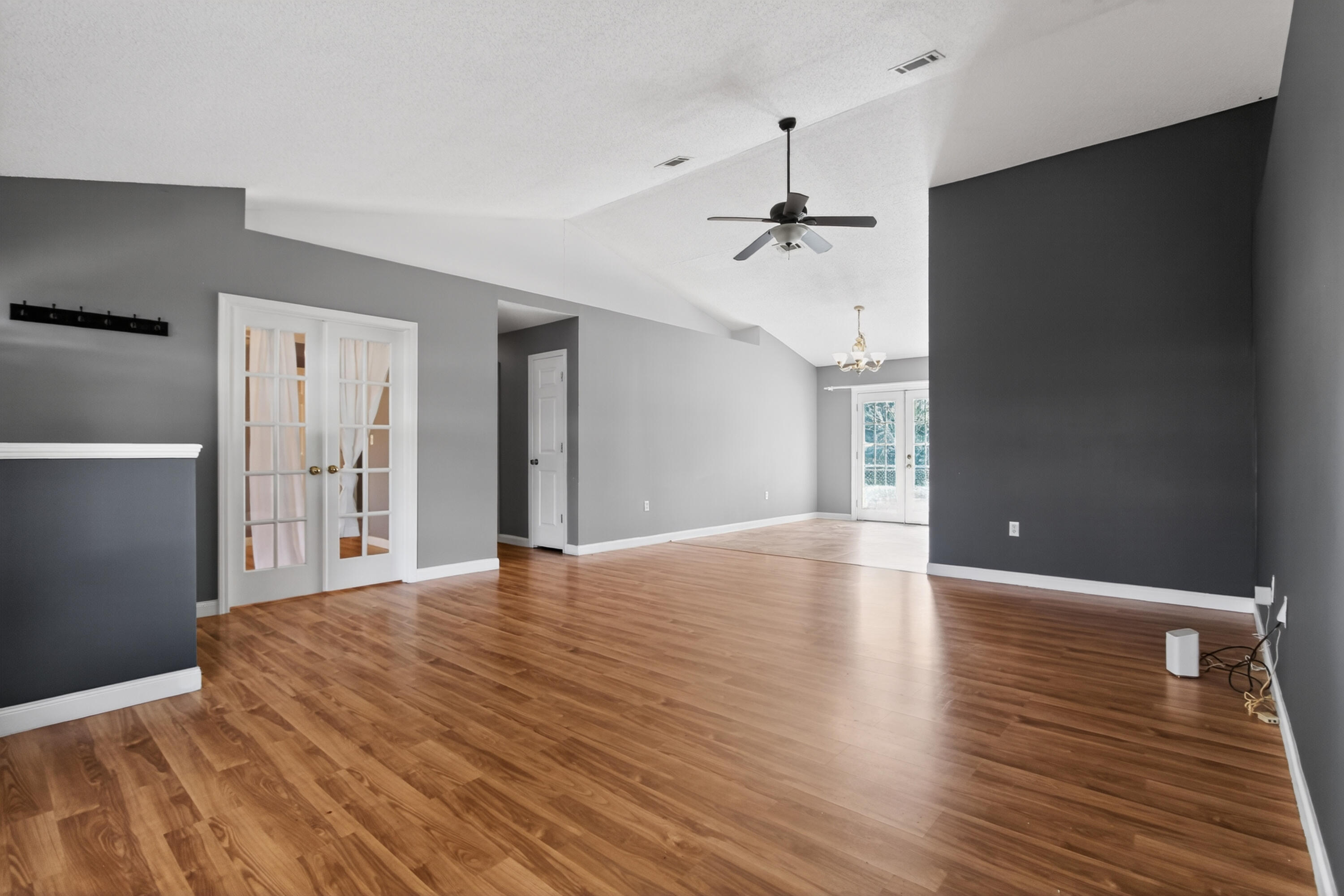CORONADO VILLAGE PH 2 - Residential Lease
