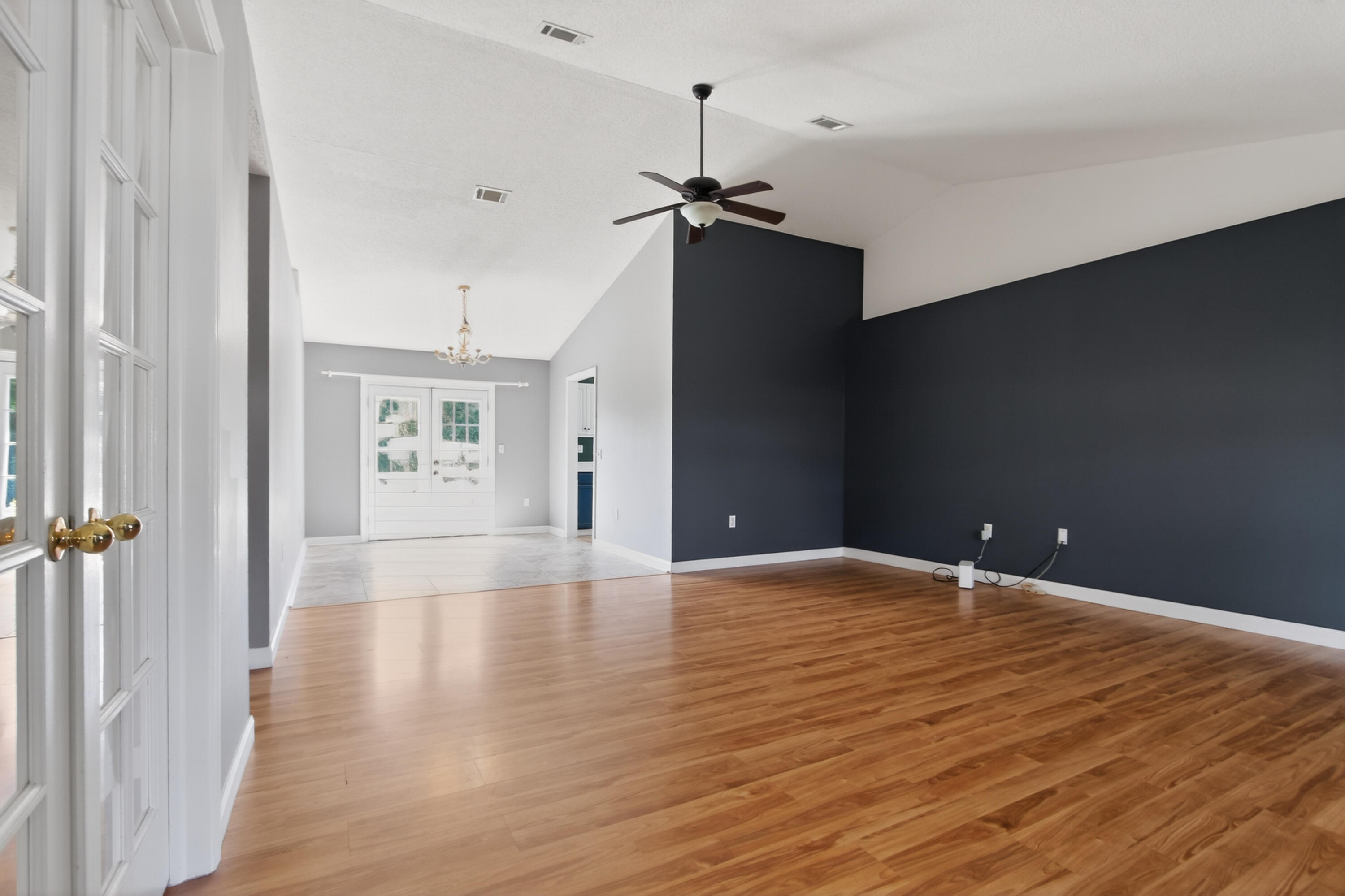 CORONADO VILLAGE PH 2 - Residential Lease