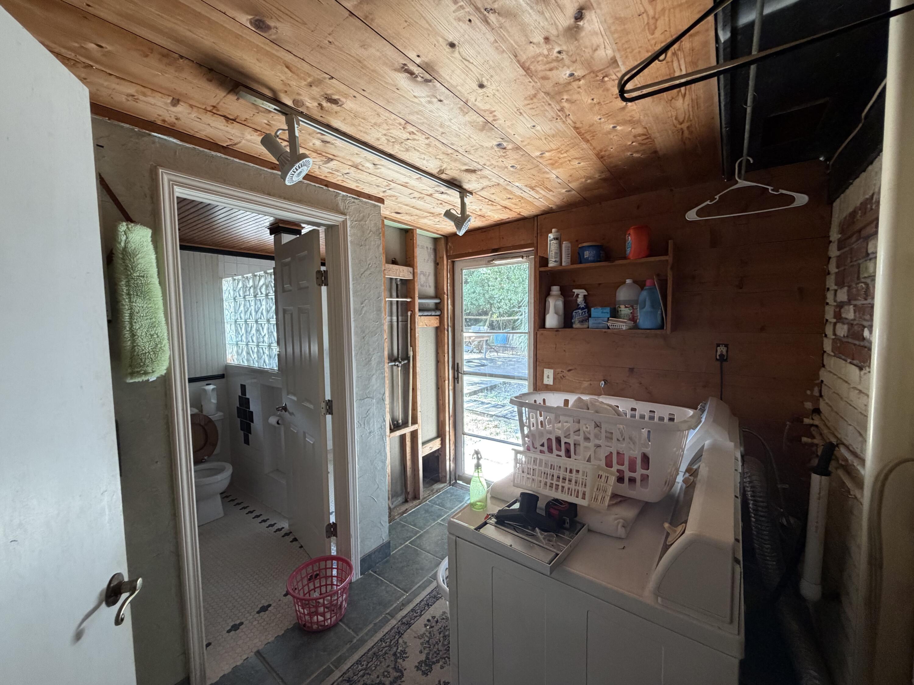 CALHOUN S/D TO DESTIN - Residential
