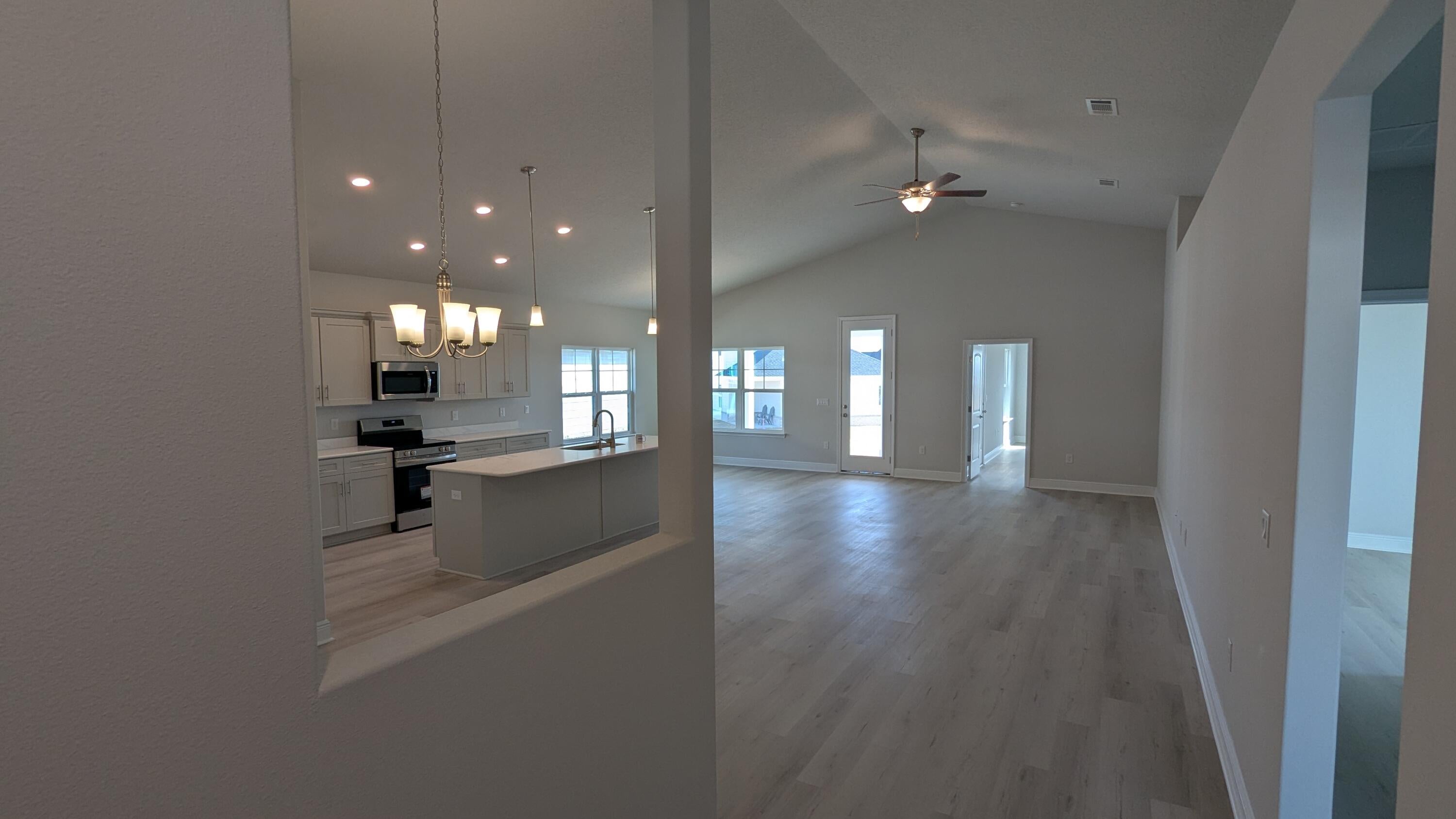 THE BLUFFS AT LAFAYETTE - Residential