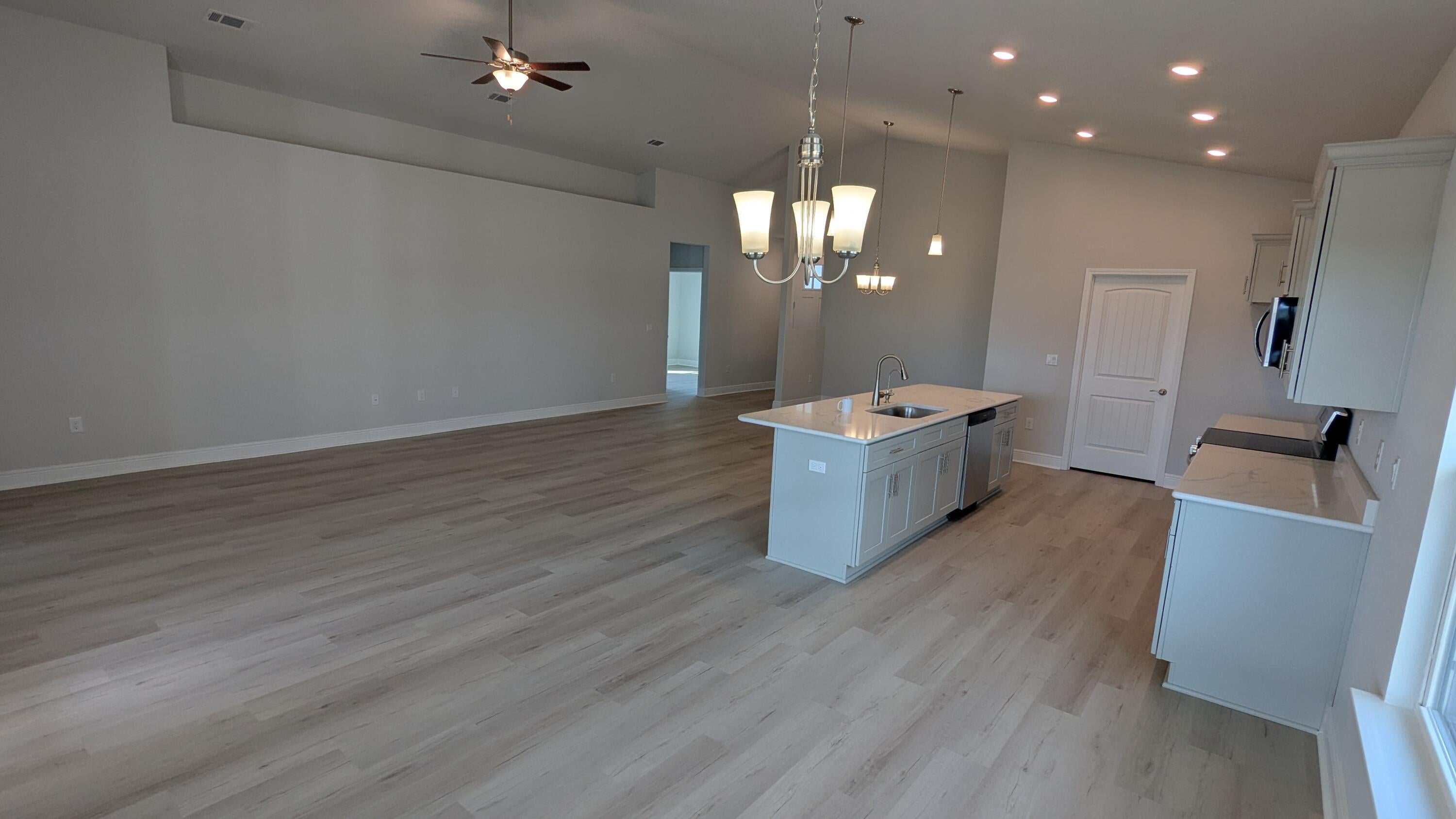 THE BLUFFS AT LAFAYETTE - Residential