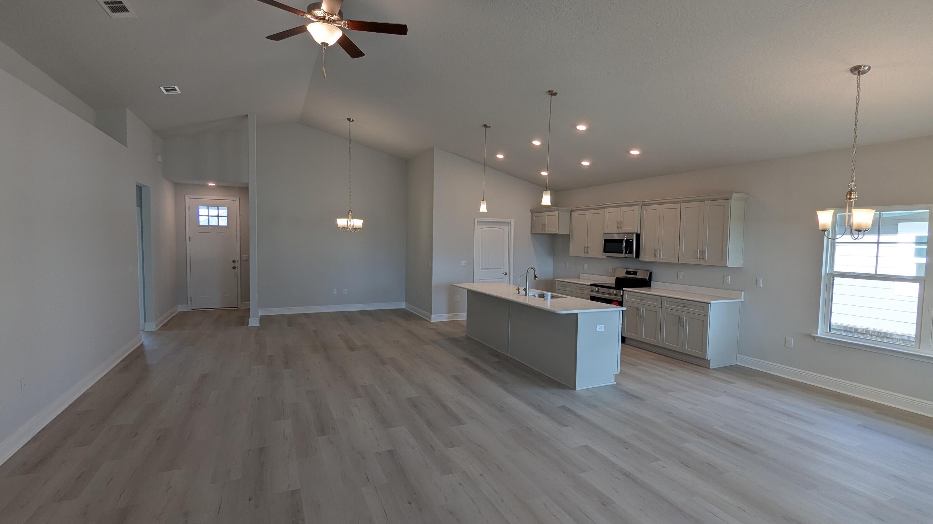 THE BLUFFS AT LAFAYETTE - Residential