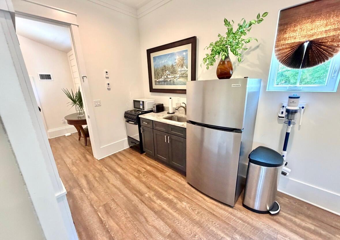 SANDESTIN ESTATES - Residential Lease