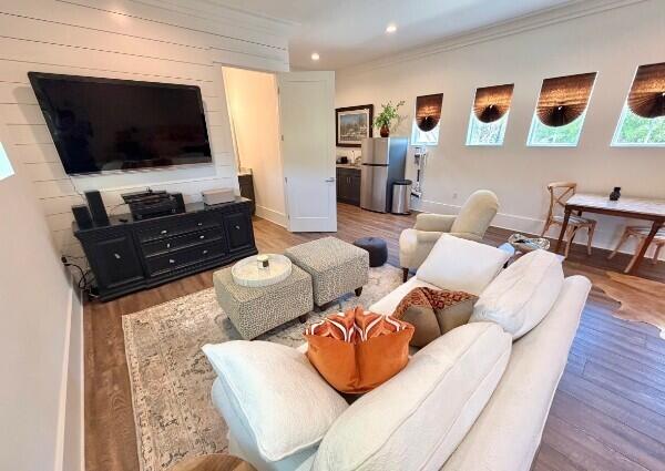 SANDESTIN ESTATES - Residential Lease
