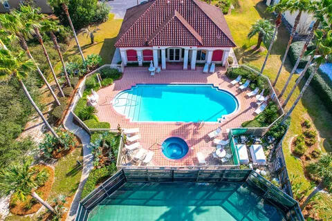 LA VALENCIA BEACH RESORT - Residential