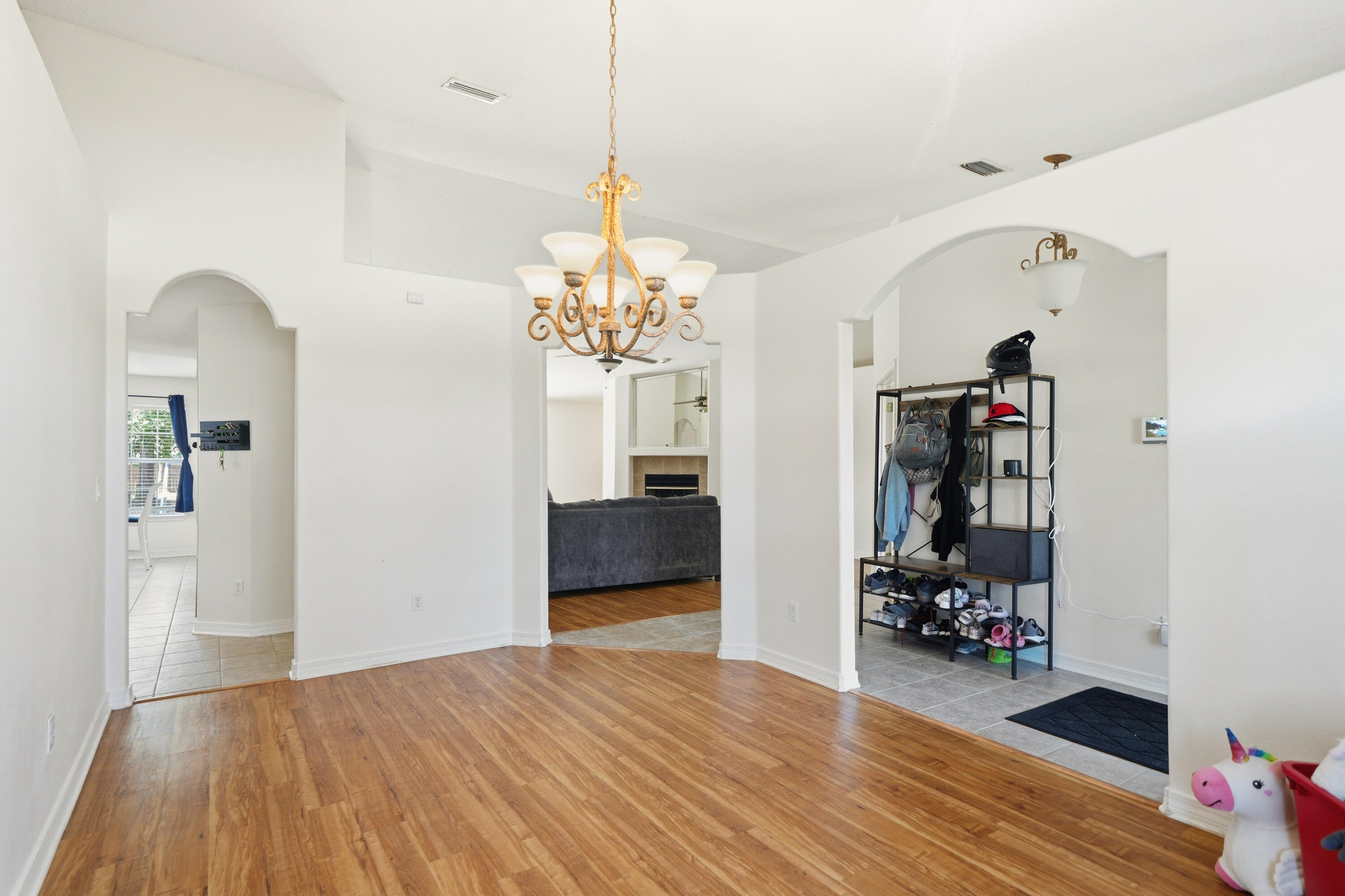 HOLLEY BY THE SEA - Residential