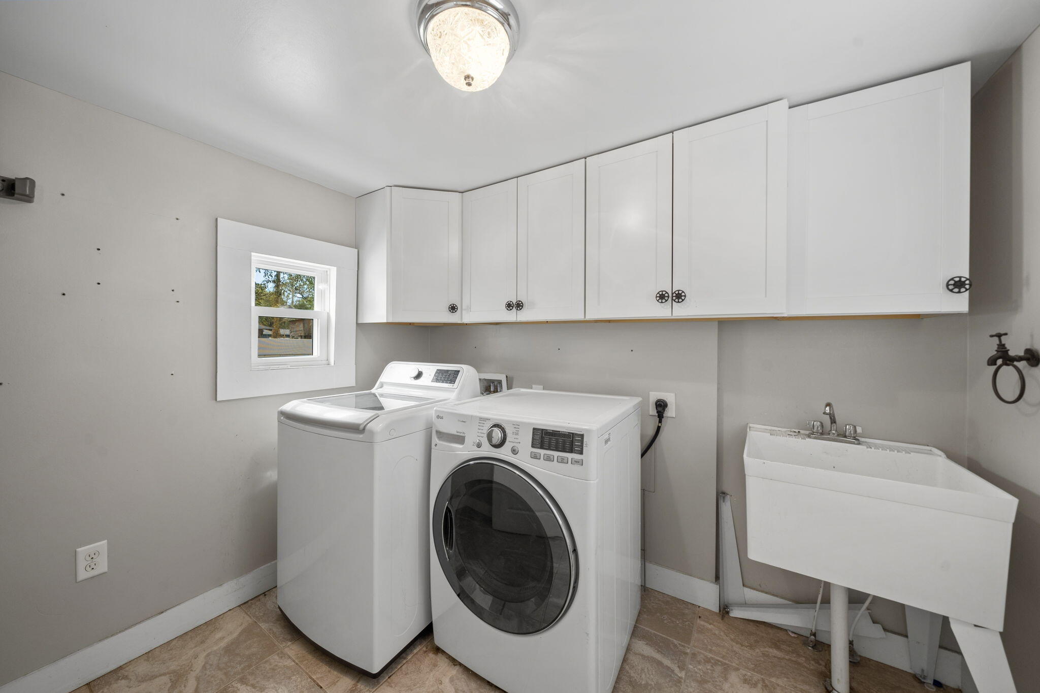 COVE TERRACE 1ST ADDN - Residential