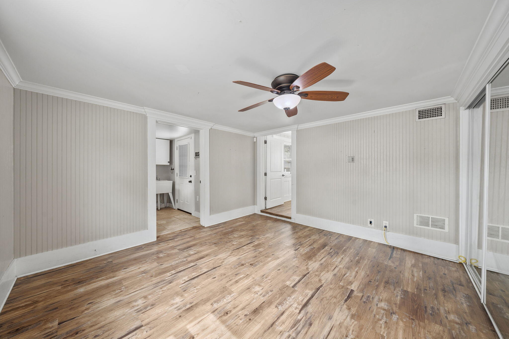 COVE TERRACE 1ST ADDN - Residential