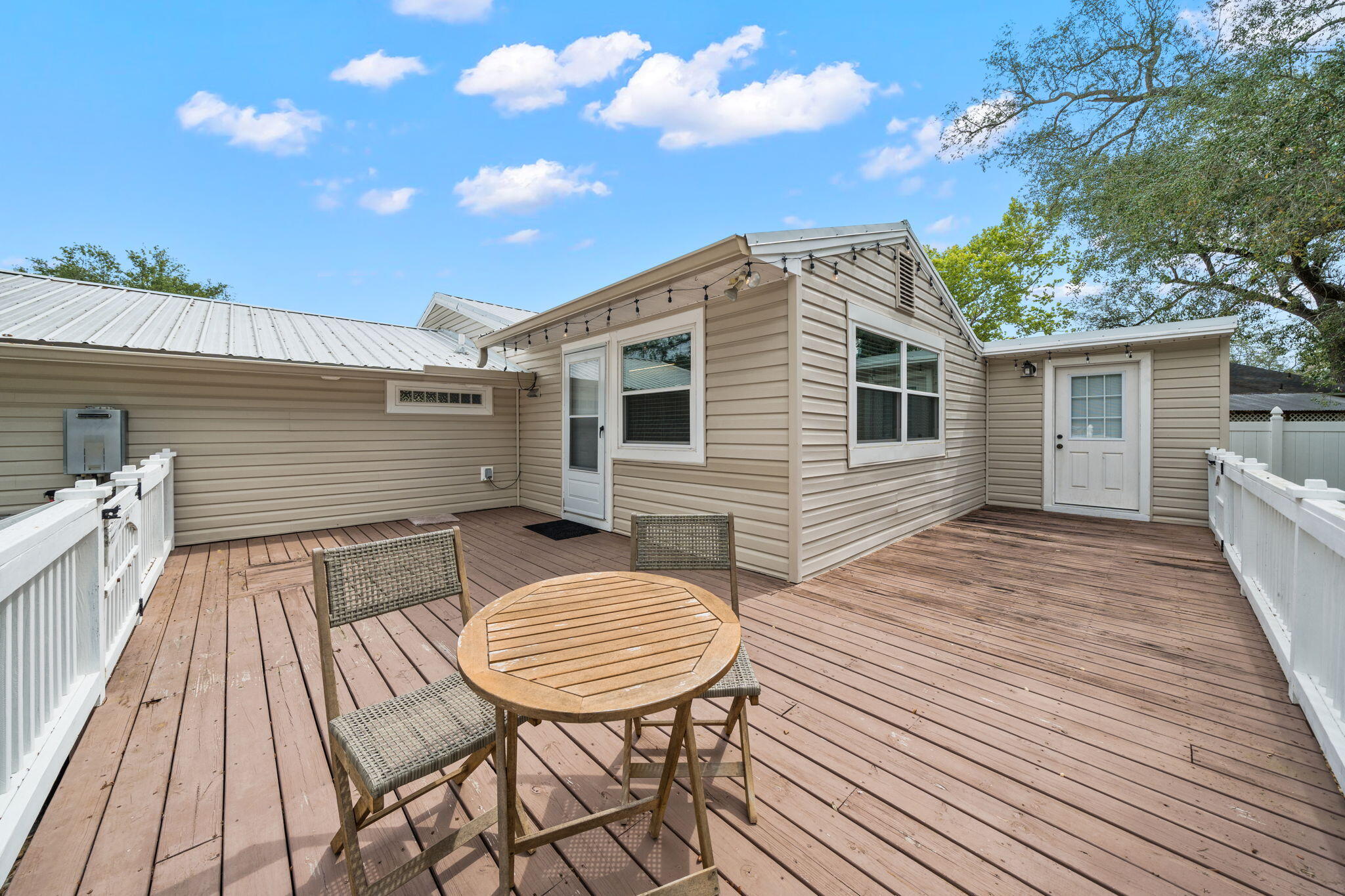 COVE TERRACE 1ST ADDN - Residential
