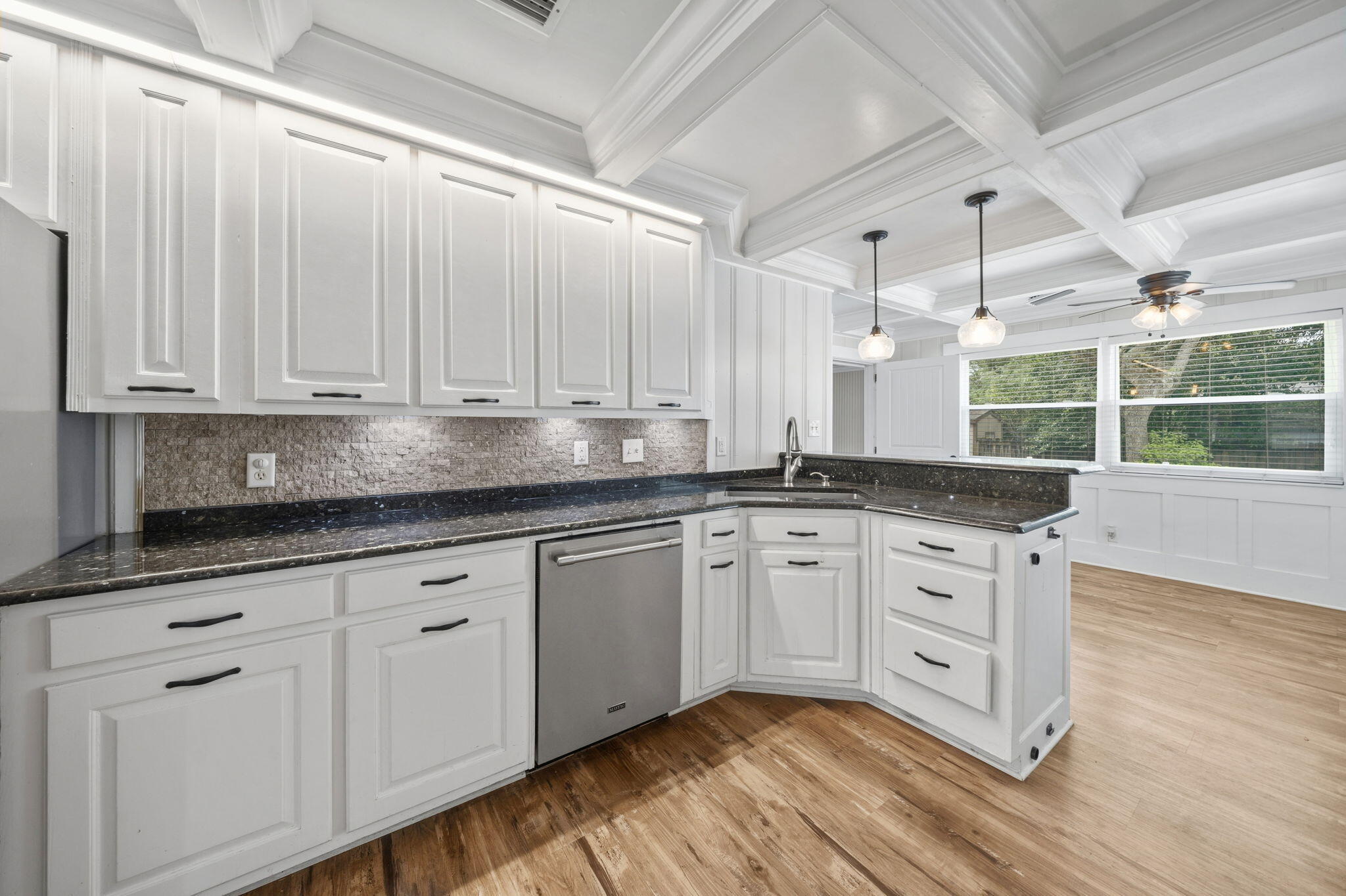 COVE TERRACE 1ST ADDN - Residential