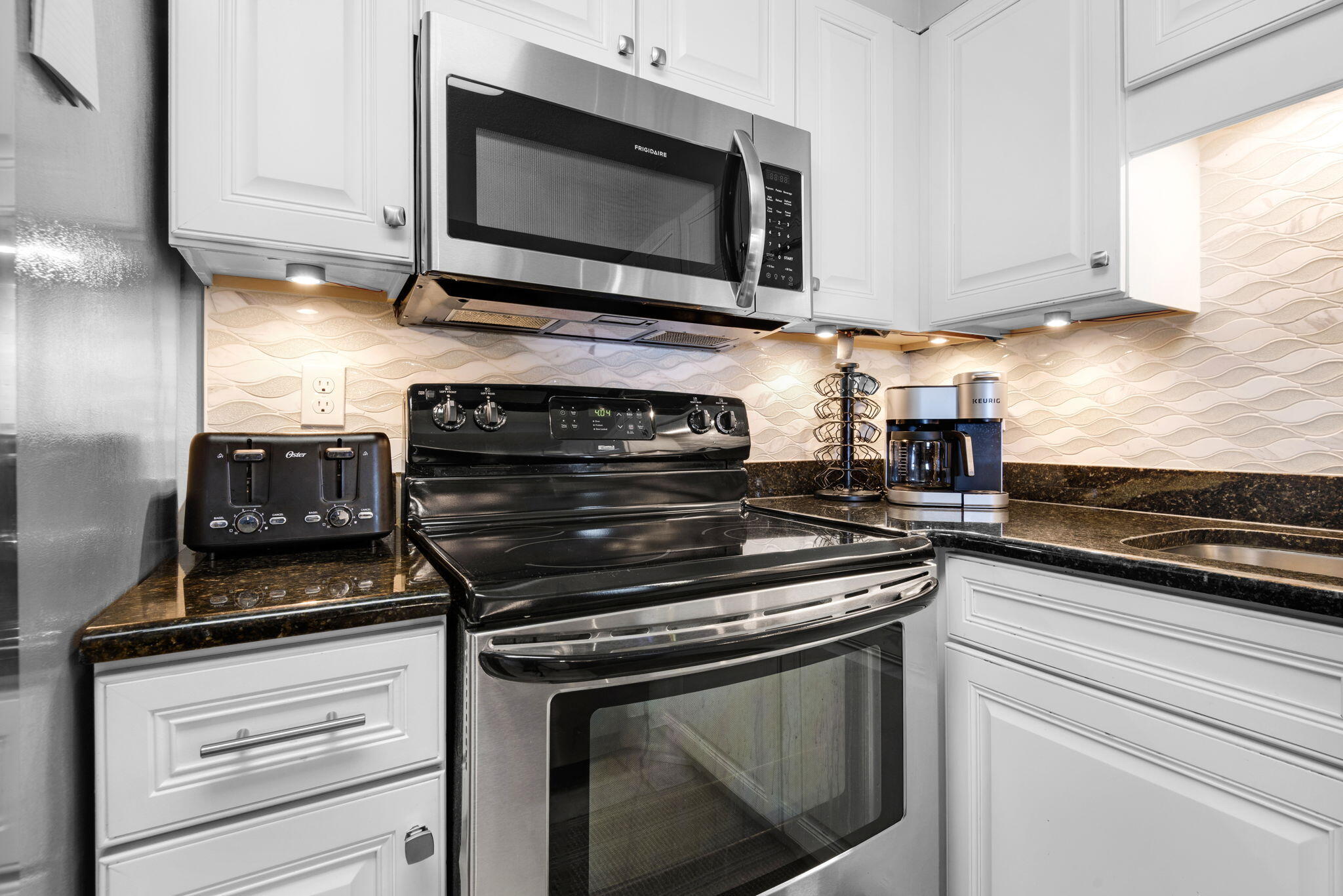 SILVER DUNES CONDO - Residential