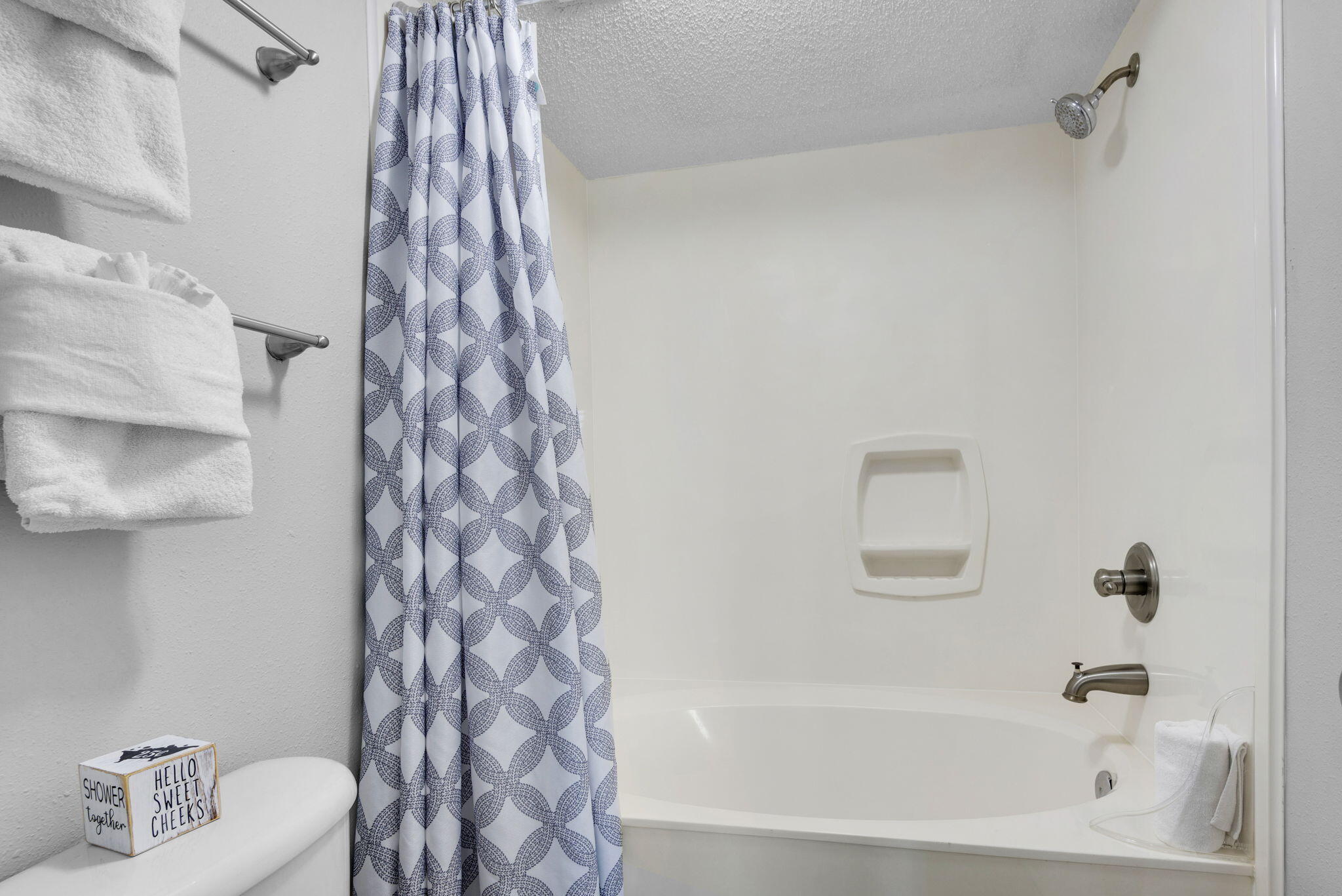 SILVER DUNES CONDO - Residential