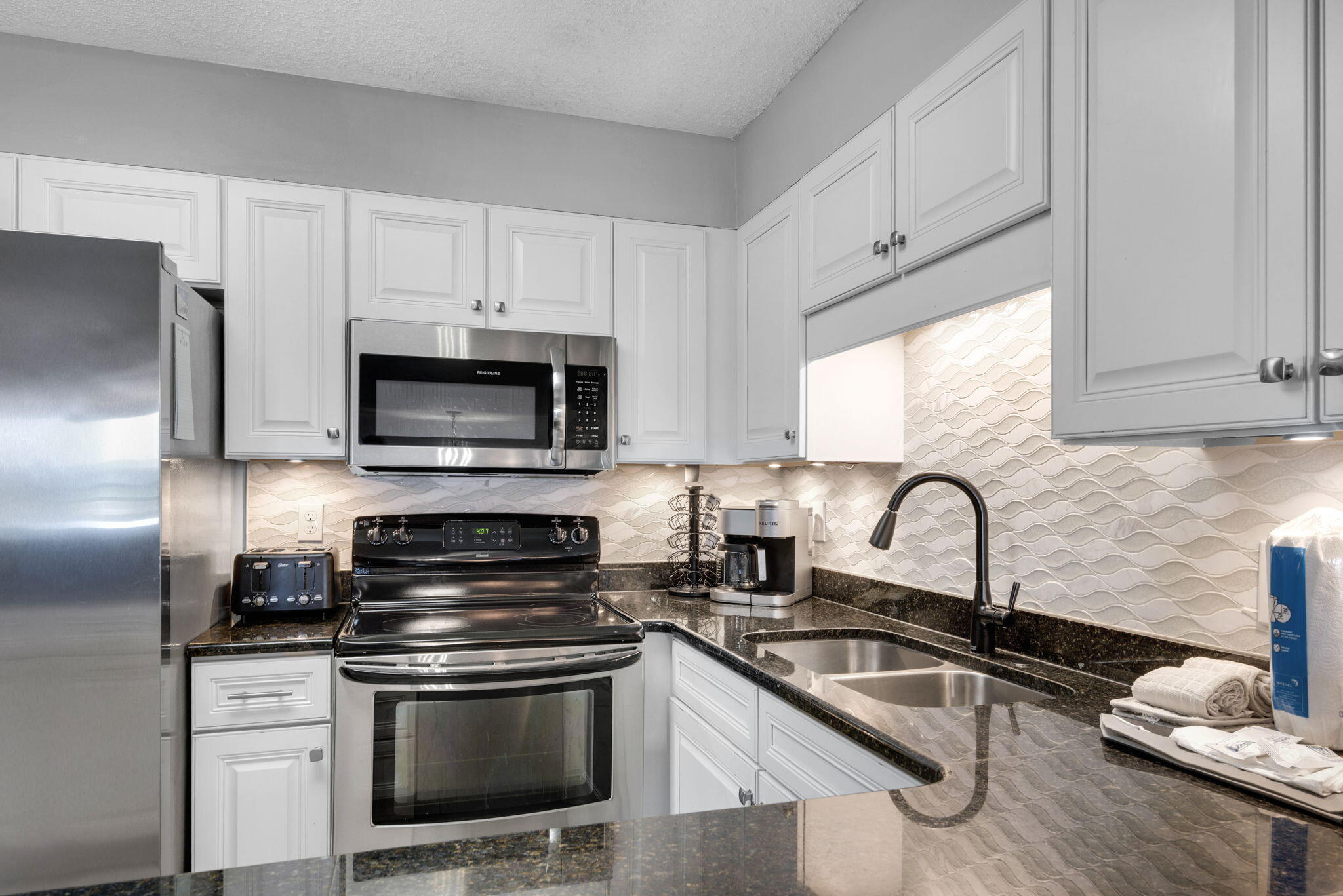 SILVER DUNES CONDO - Residential