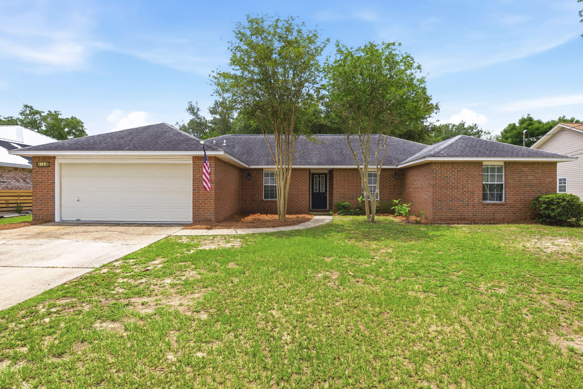 COUNTRY BREEZE EAST - Residential