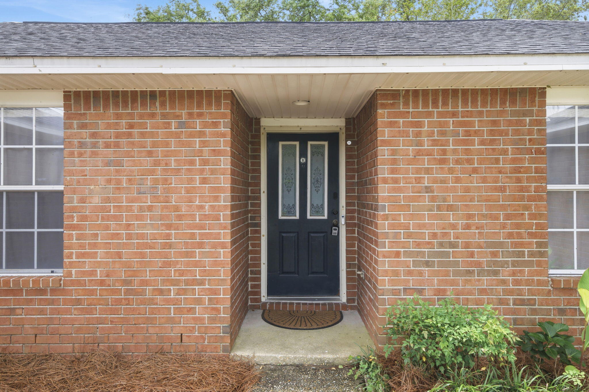 COUNTRY BREEZE EAST - Residential