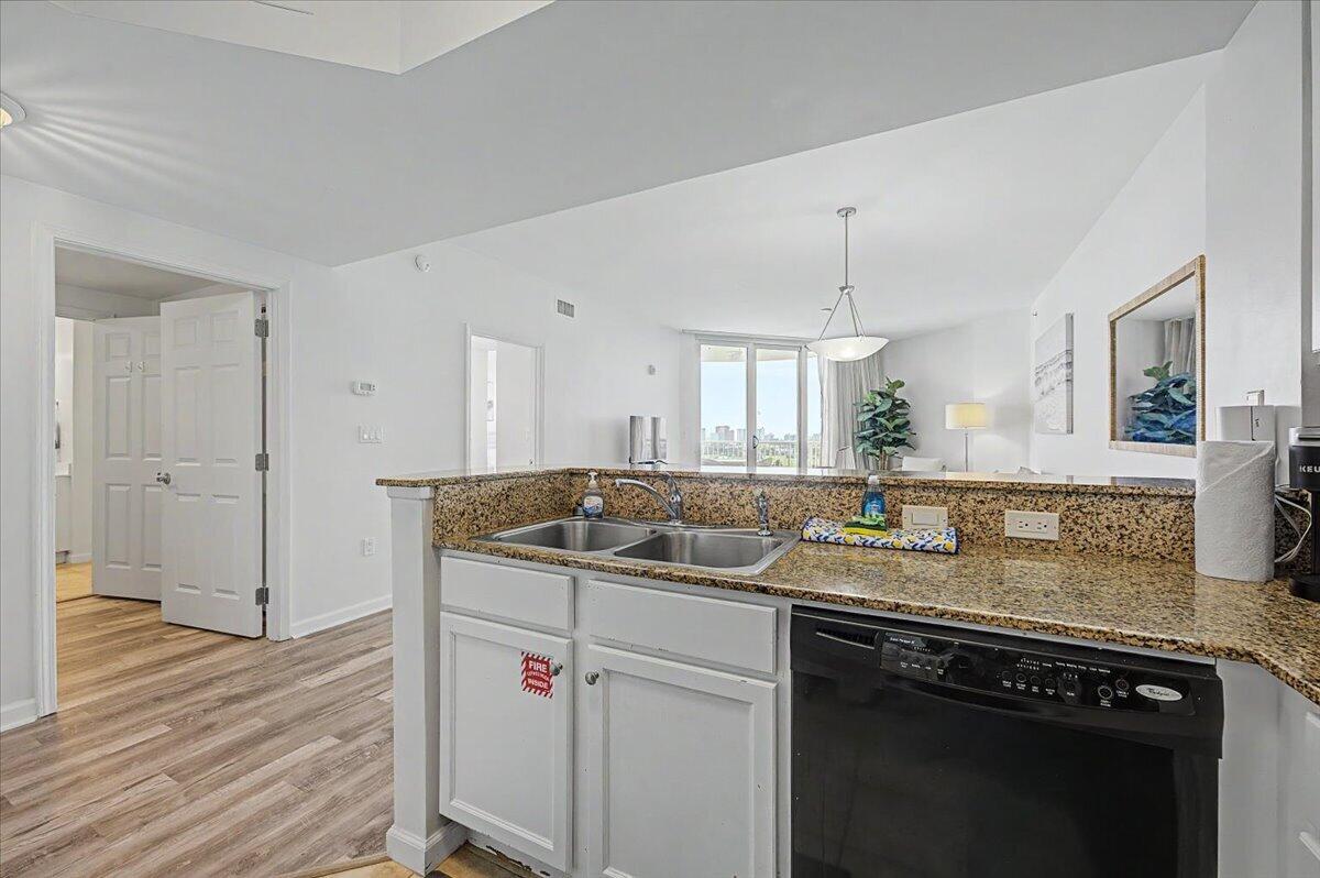 THE PALMS OF DESTIN - Residential