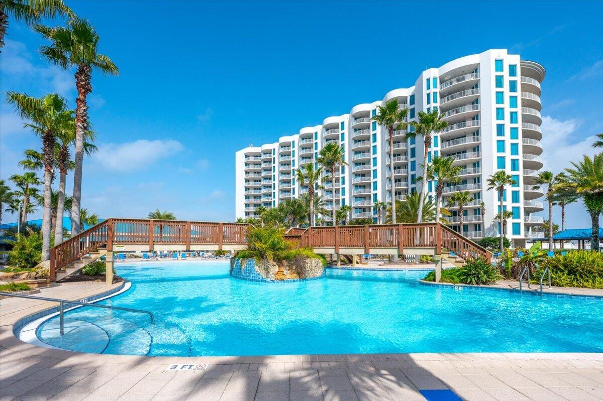 THE PALMS OF DESTIN - Residential