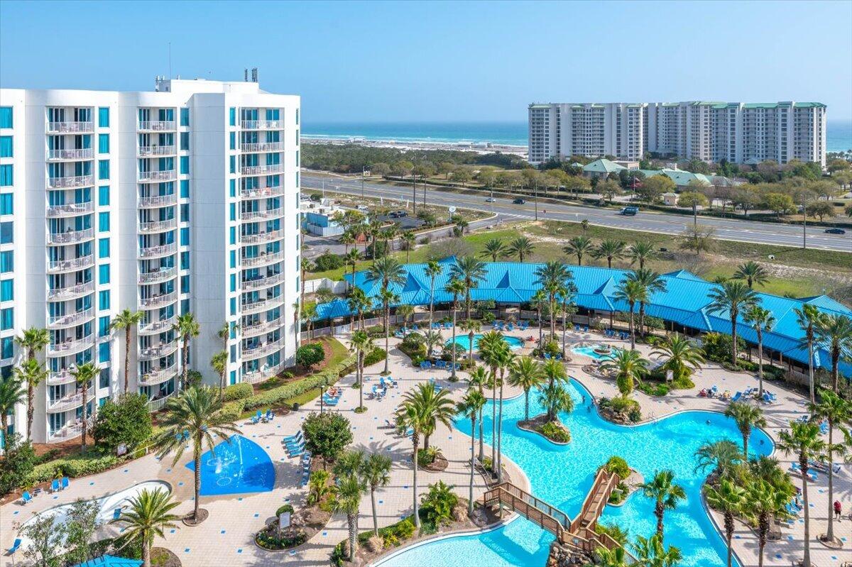 THE PALMS OF DESTIN - Residential
