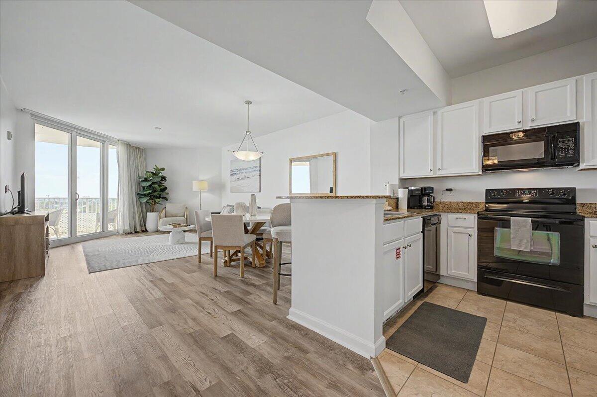 THE PALMS OF DESTIN - Residential