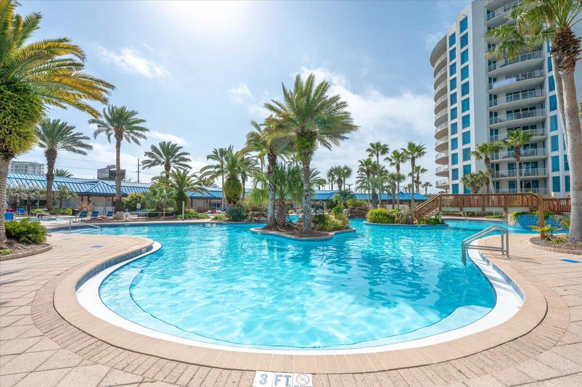 THE PALMS OF DESTIN - Residential