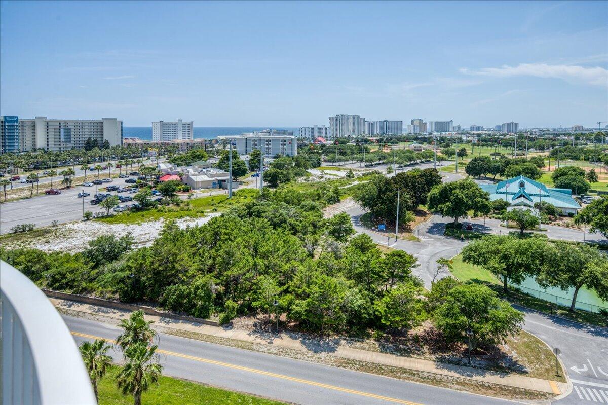 THE PALMS OF DESTIN - Residential
