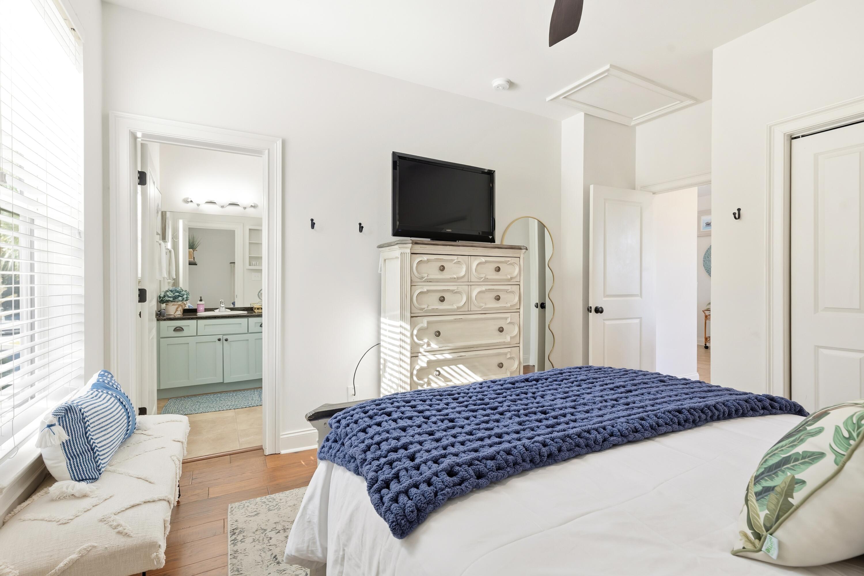TOPSAIL VILLAGE - Residential