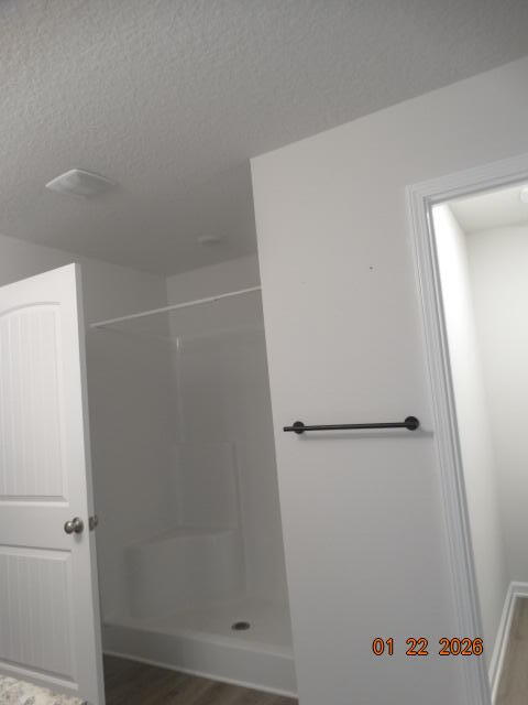 LAKERIDGE EST - Residential Lease