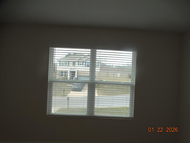 LAKERIDGE EST - Residential Lease