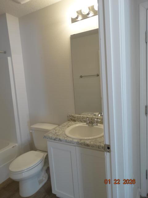 LAKERIDGE EST - Residential Lease