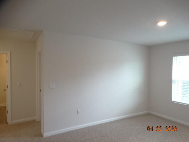 LAKERIDGE EST - Residential Lease