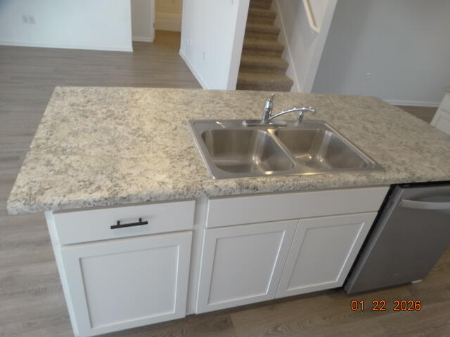 LAKERIDGE EST - Residential Lease