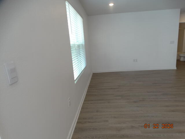 LAKERIDGE EST - Residential Lease