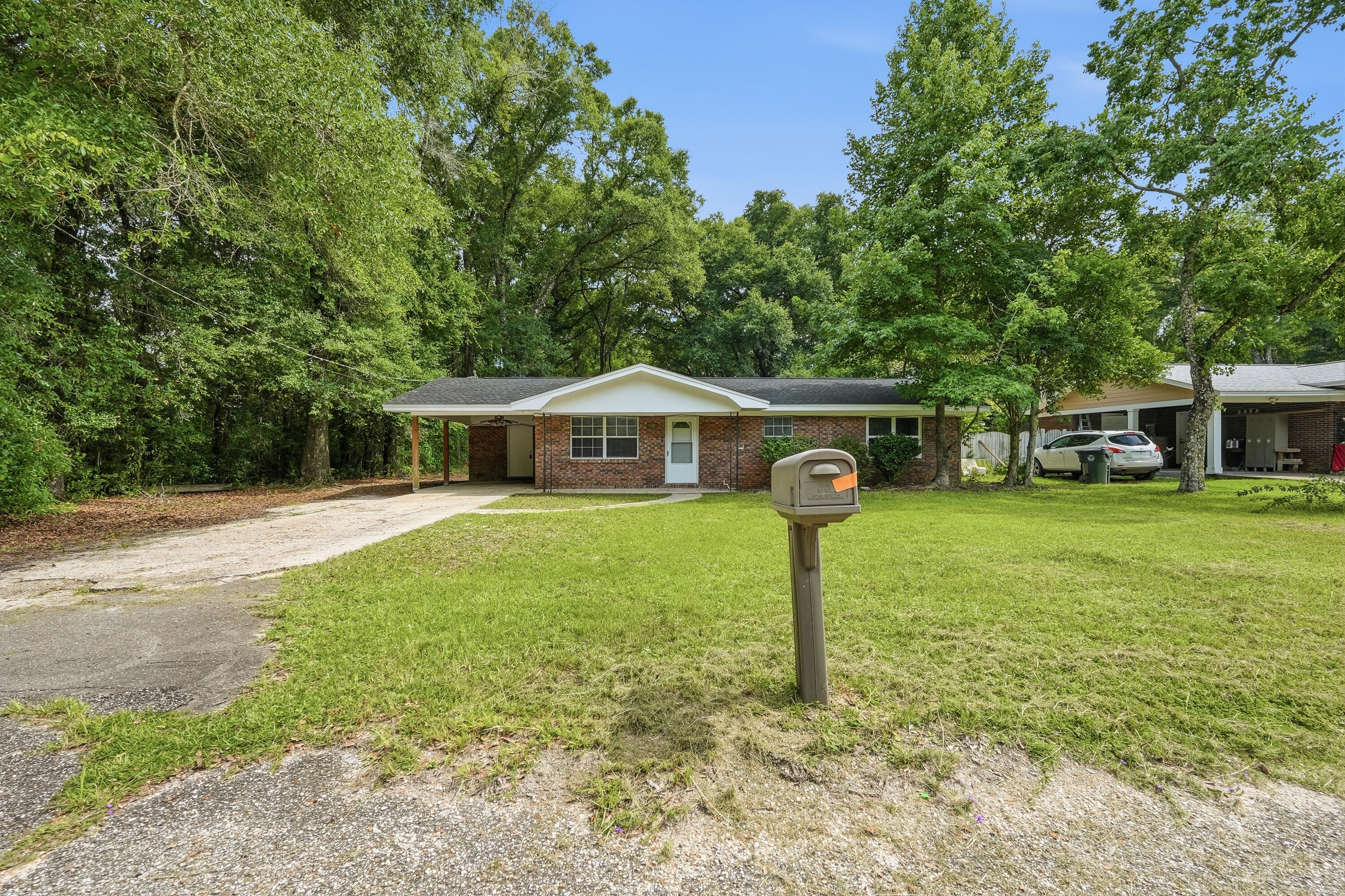 METES & BOUNDS - Residential Lease